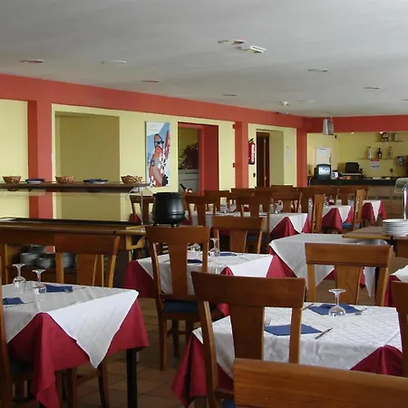 Hotel Refugi Dels Isards-3